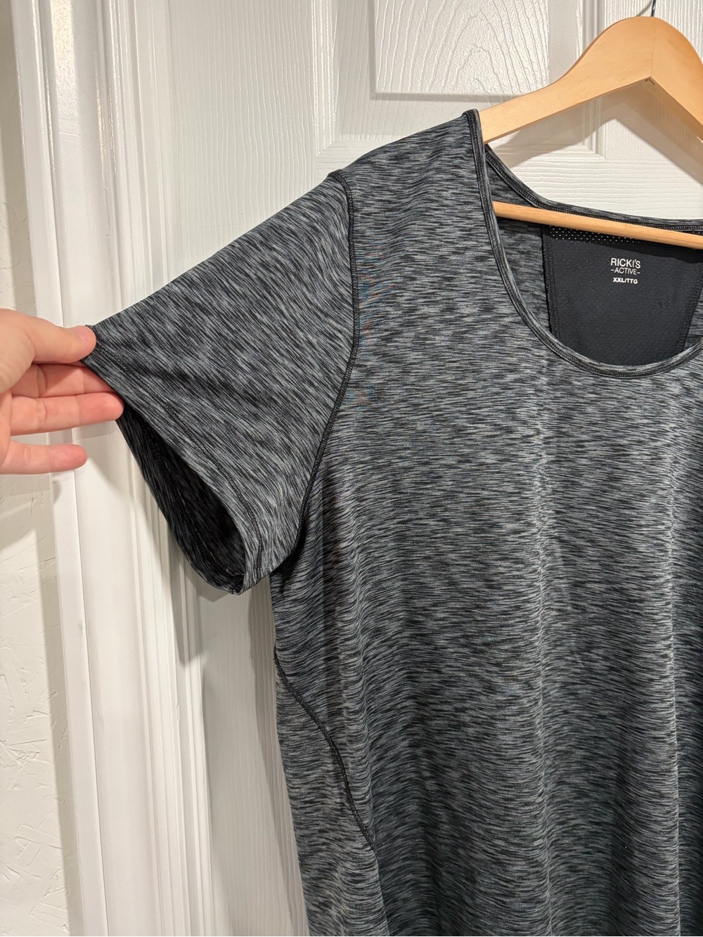 2/$25 Ricki’s Activewear Gray Short Sleeve Tee Breathable Mesh Back Panel - Picture 2 of 7
